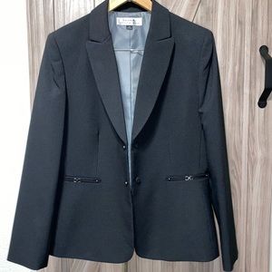 Taharj Arthur S. Levine blazer